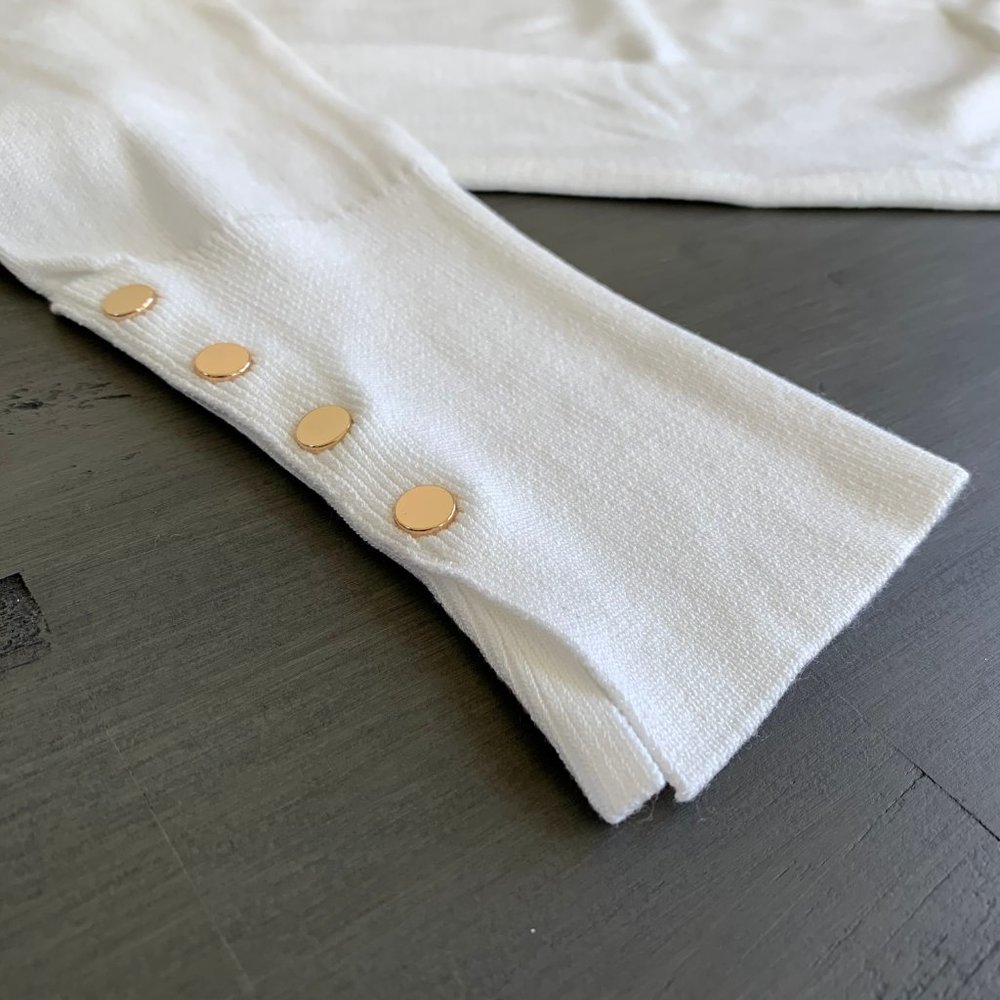 The Basics - Sweater Editon - Picture 7 of 8